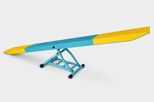 LEVEL Seesaw